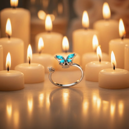 Bague anti stress femme Rovélia argenté sur fond cozy