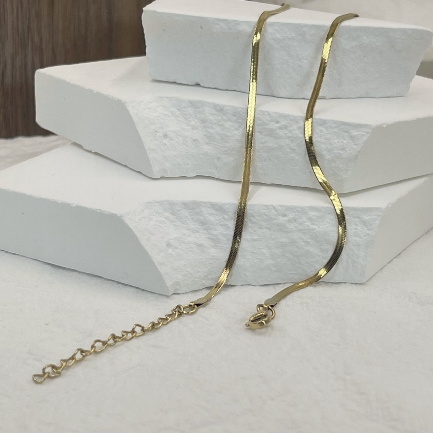 collier or Corélys de 2mm et 45cm sur déposé