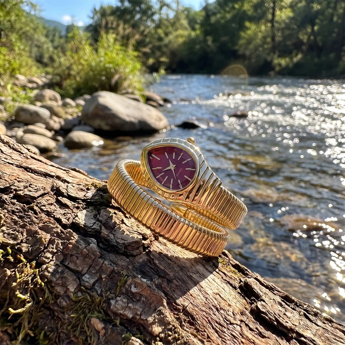 Montre tendance pour femme Vaelios dorée bord de rivière