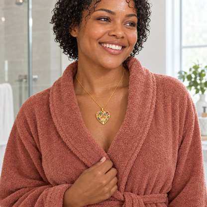 Pendentif coeur Amoricia porté sous la douche